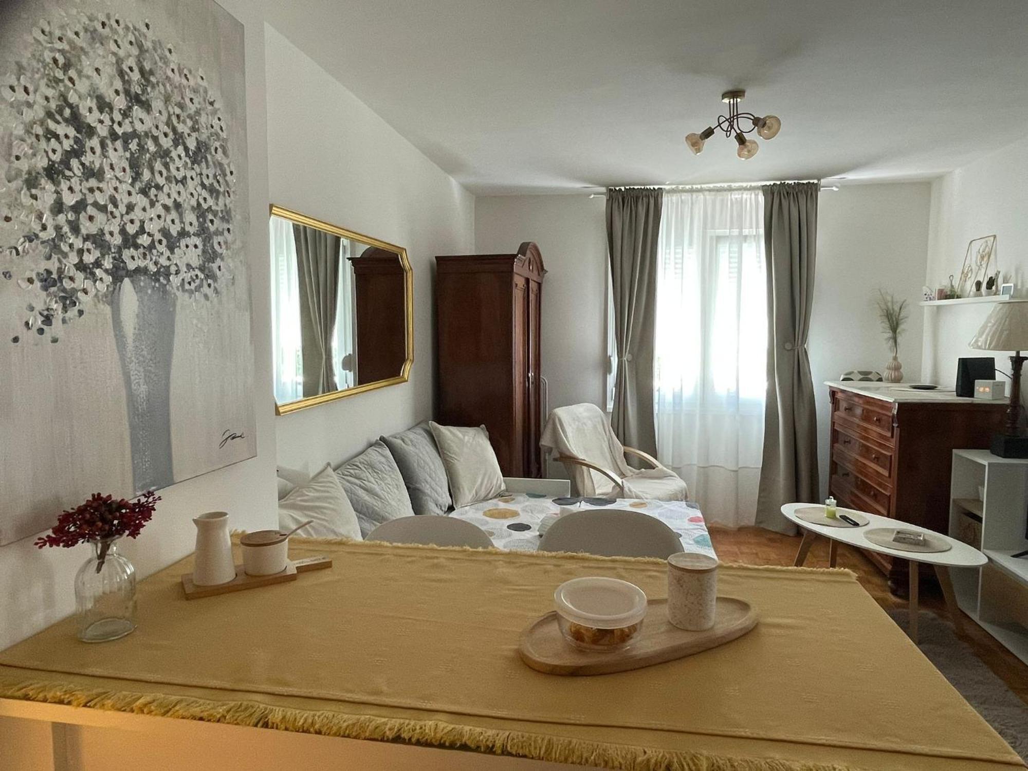 Studio Apartman Providenca 스플리트 외부 사진